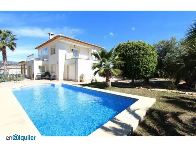 Alquiler Casa Calpe Pueblo 3 Dormitorios 3 Baños 344m2