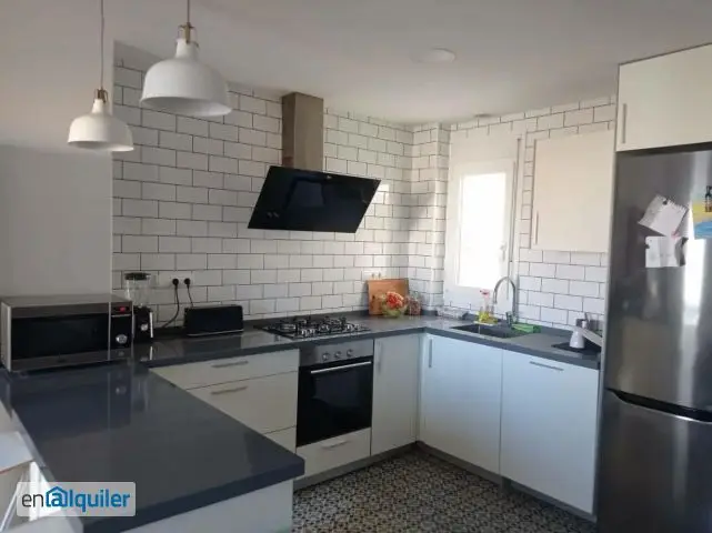 Piso en alquiler para parejas en El Cabanyal Valencia