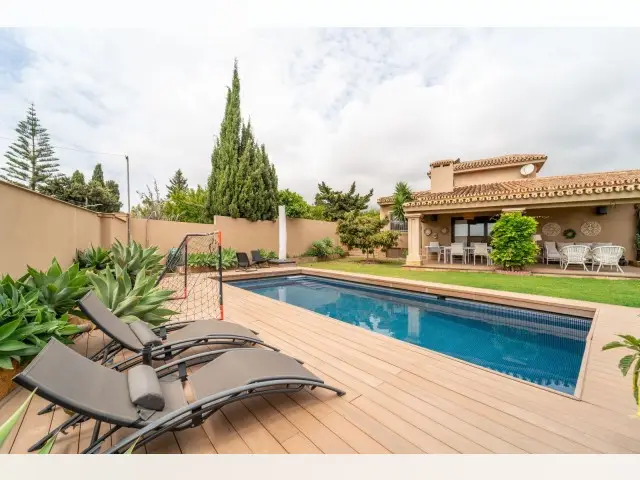 Casa Villa 4 Dormitorios Torremolinos