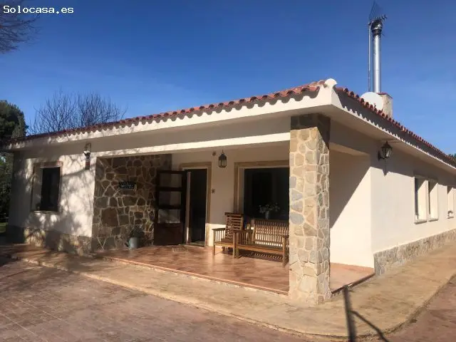Villa de Lujo en Venta: Gran Jardin Piscina y Casa de Invitados