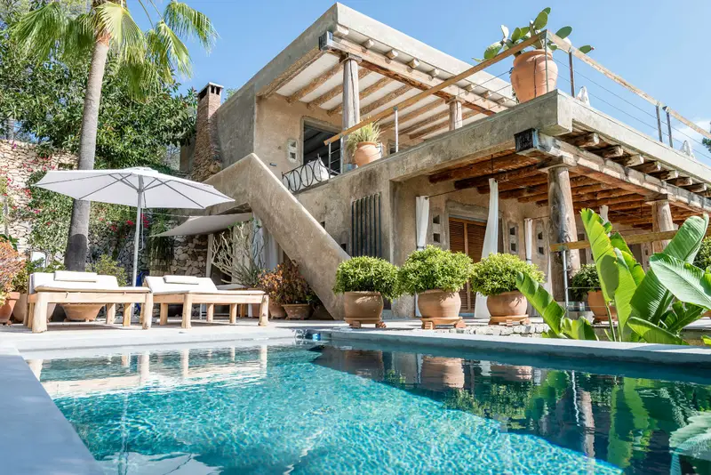 Alquiler Villa Lujo 6 Dormitorios Ibiza Piscina Privada Cocina Profesional