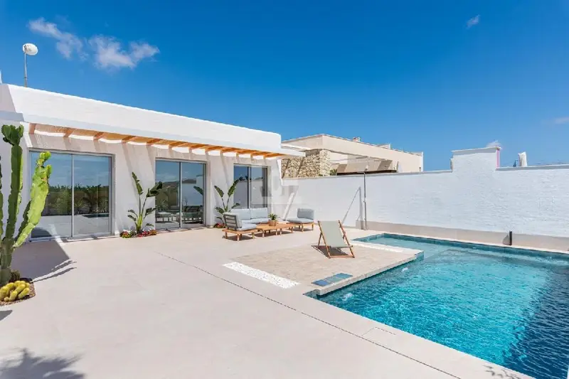 Venta Villa 3 Dormitorios Benijofar