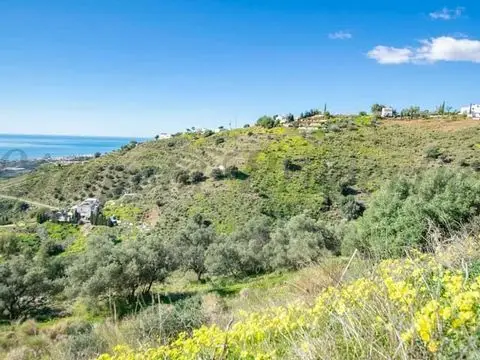 Terreno en venta Sayalonga, España