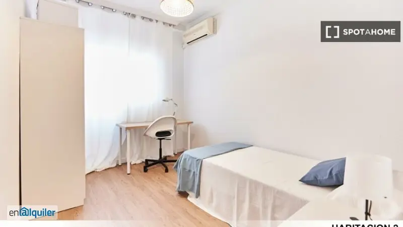 Habitacion para Estudiantes en Pol	gono Sur Sevilla