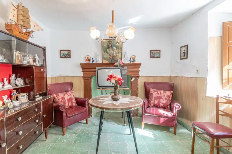 Venta Casa con Chimenea en Castillo de Tajarja