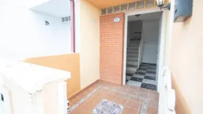 Casa adosada en venta en Calle del Doctor Azpitarte