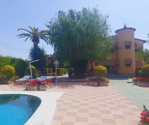 Villa de Lujo 5 Dormitorios Albir Piscina Privada