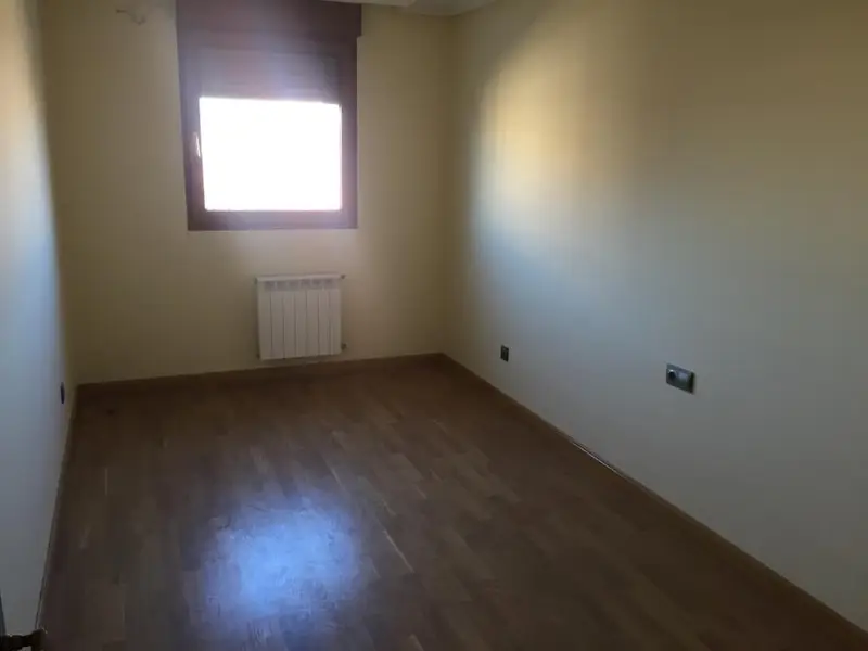 Piso en Venta Benavente 146m2 3 habitaciones 2 baños