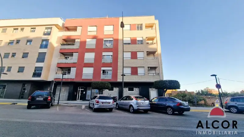 Venta Local Comercial Benicarló 215m2 Ref 3556