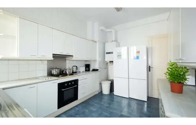 Habitación 153m² Barcelona Estancia Media Larga