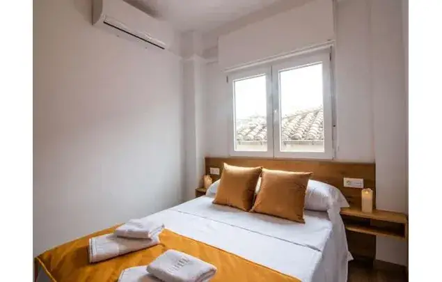 Apartamento 3 Dormitorios Amueblado Centro Granada