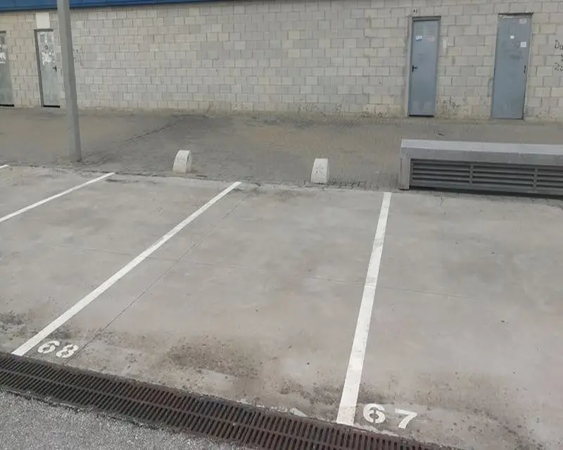 Local en Venta en Sevilla Pino Estrobo 12m2