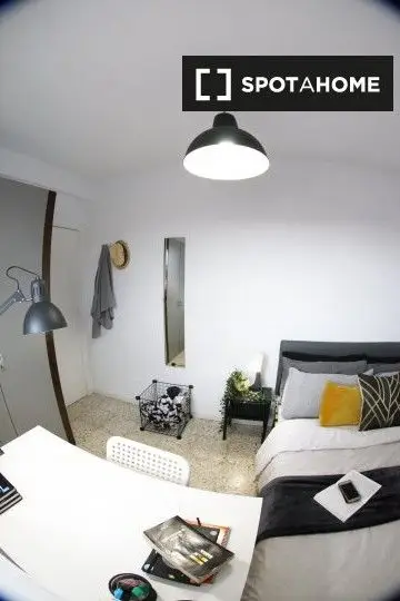 Apartamento 5 Dormitorios 2 Baños Madrid Alquiler Spotahome