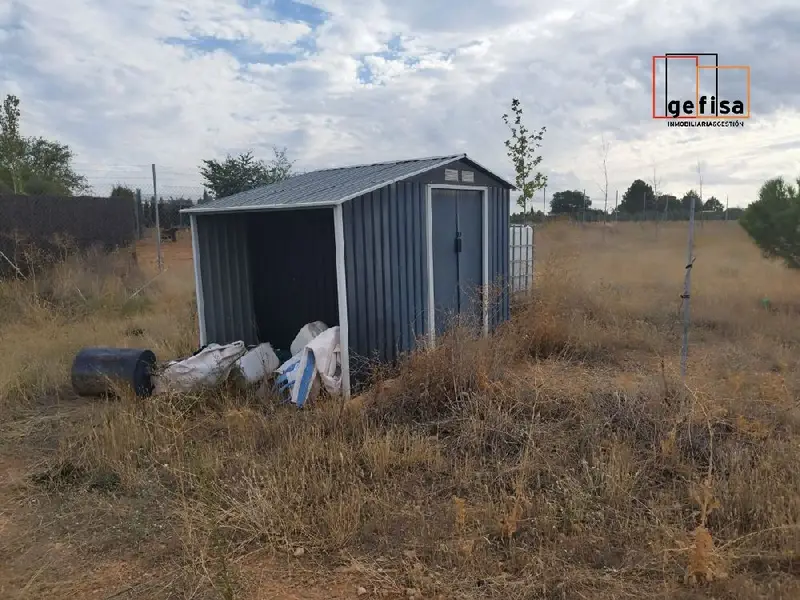 Venta Terreno Baños del Peral Valdepeñas 14000m2