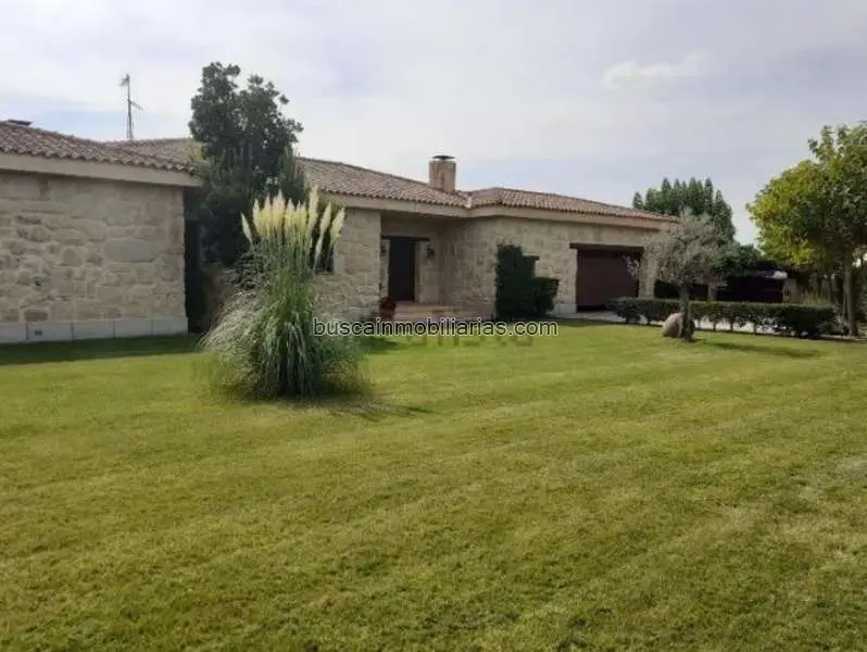 Chalet en Venta en Urbanizacion Zorita Salamanca
