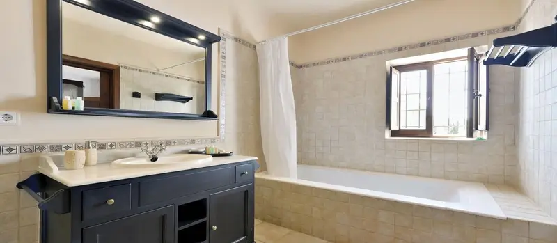 Casa Rural con Licencia Turistica en Ibiza 6 Dormitorios Piscina y Gimnasio
