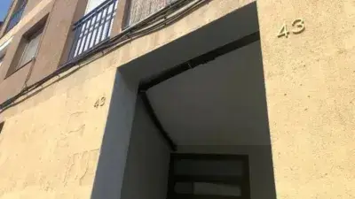 Piso en Venta en Rubi 3 Dormitorios 1 Baño Exterior