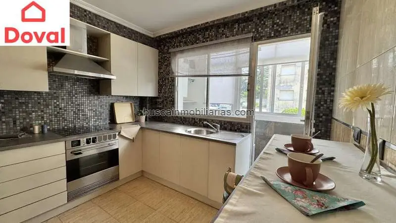 Piso en Venta O Porriño: 3 Habitaciones, Planta Baja, Ideal Familias e Inversores