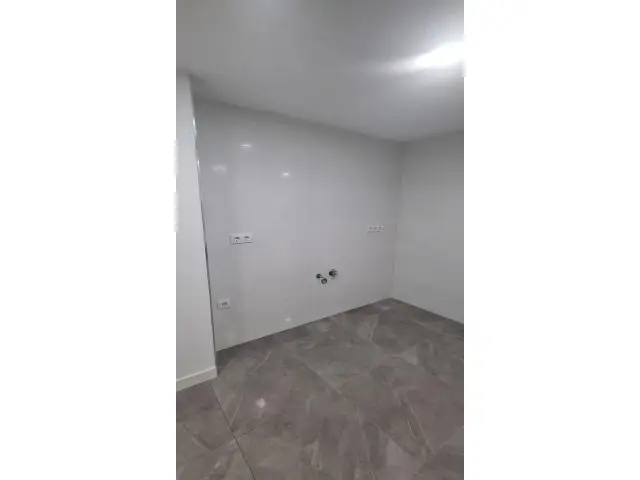 Piso Reformado Torrealmirante 4 Dormitorios Balcon