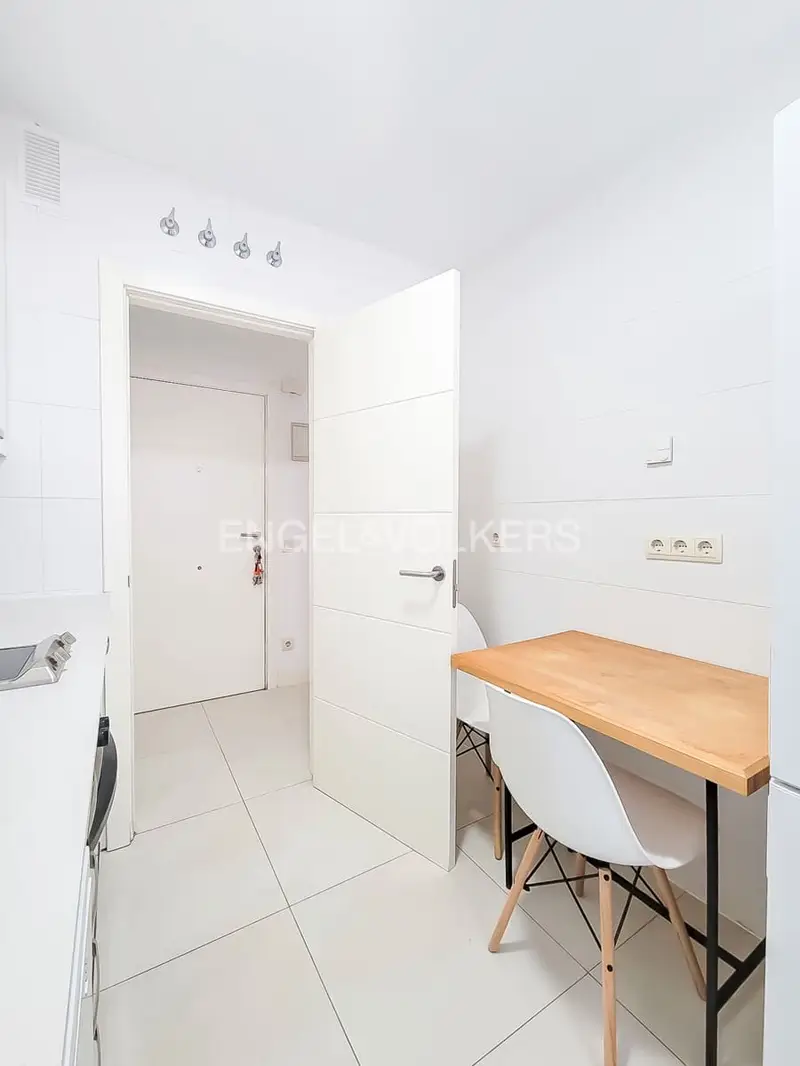 Apartamento en venta en Valdefuentes, Madrid ciudad, Madrid