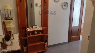 Piso en Venta Calle Garganta Gualtaminos 4 Dormitorios 2 Baños