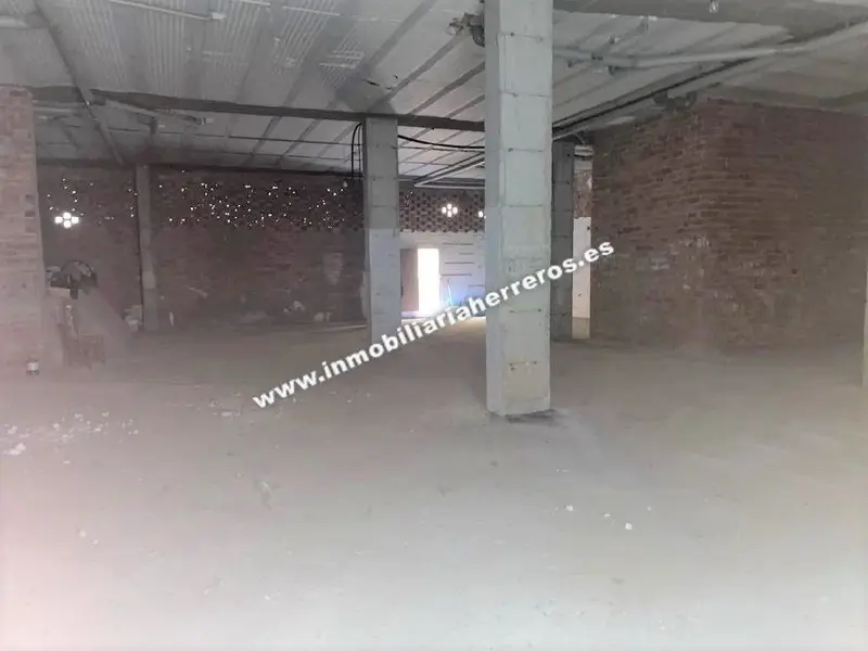 Venta Local Comercial Gran Via Logroño 350m2
