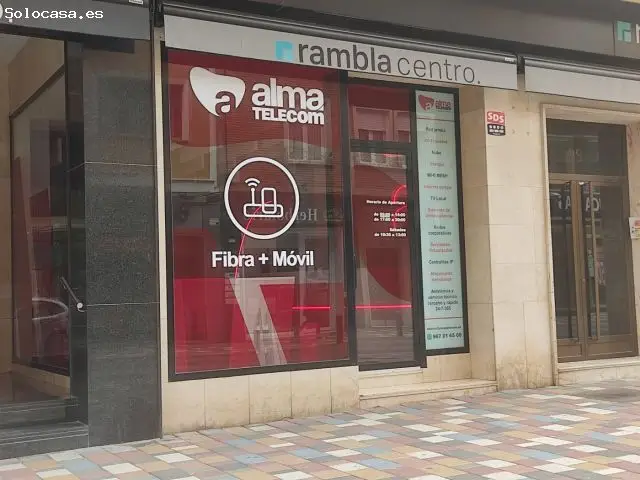 Local Comercial Reformado en Almansa Centro 50m2