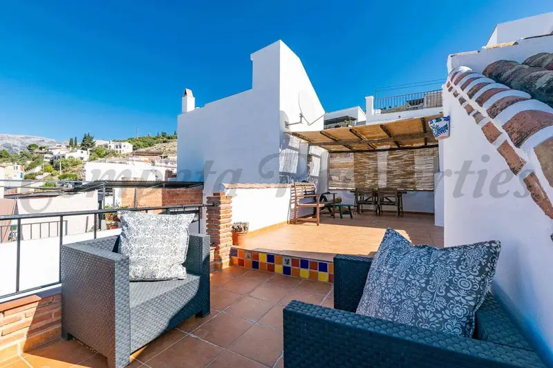 Casa en Cómpeta con Vistas al Mar