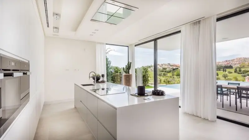 Chalet en Venta Benahavis 5 Dormitorios Piscina Privada