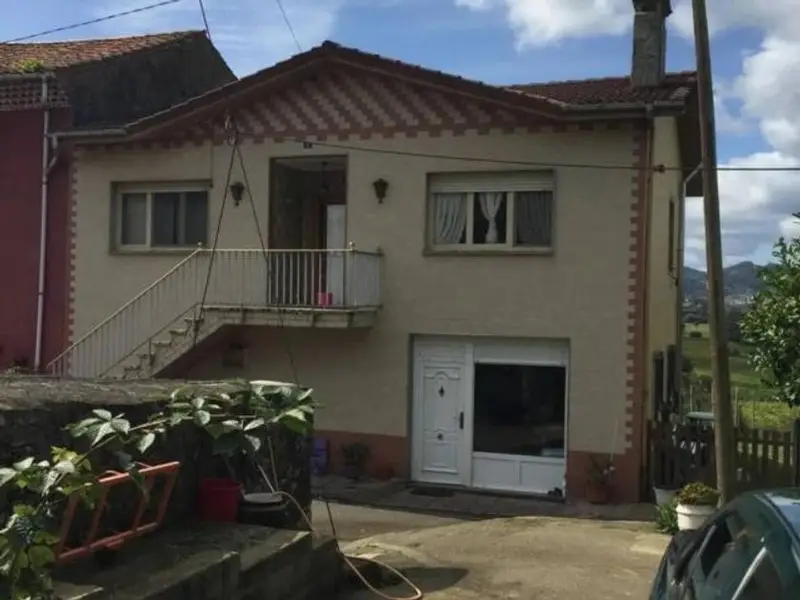 Chalet en venta en Soto del Barco Asturias