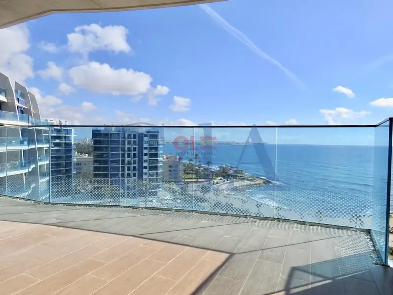 Venta Piso Lujoso Nueva Torrevieja 2 Dormitorios 2 Baños Terraza Vistas Mar