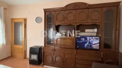 Casa en Venta en Isso Barrio Graus con Piscina y Garaje