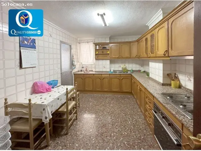 Piso en Venta Jijona Centro 4 Dormitorios 2 Banos Amplio Luminoso