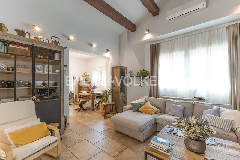 Chalet en Venta Bellamar Castelldefels 121m2 Jardin 424m2 Reformado