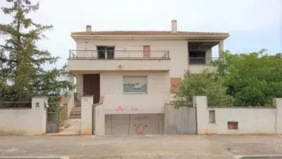 Casa en venta en Carrer de les Oliveres