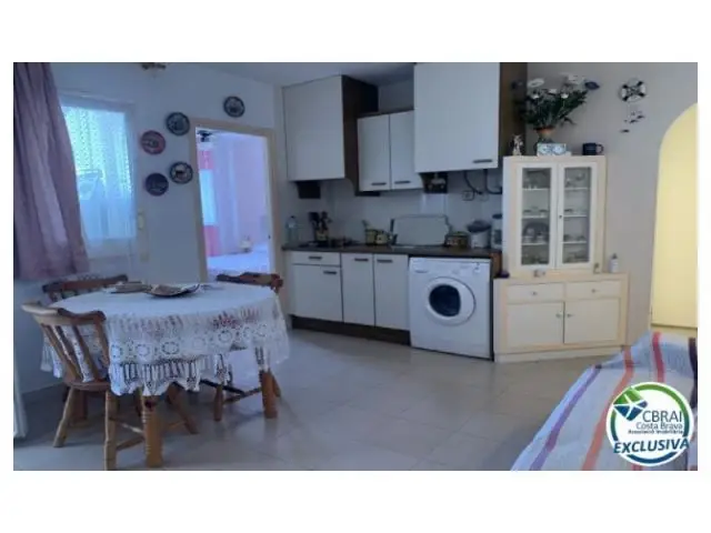 Apartamento con Garaje en Roses Santa Margarita