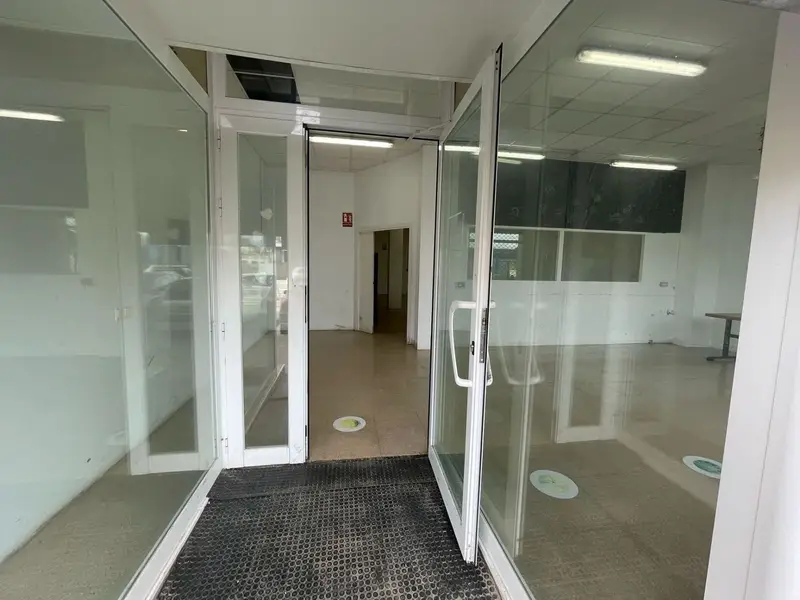 Local Comercial en alquiler en Tordera, Barcelona