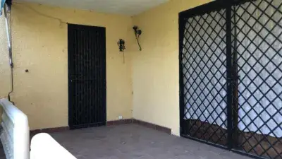Chalet Pareado en Venta Los Barreros La Adrada 4 Dormitorios Jardin Garaje