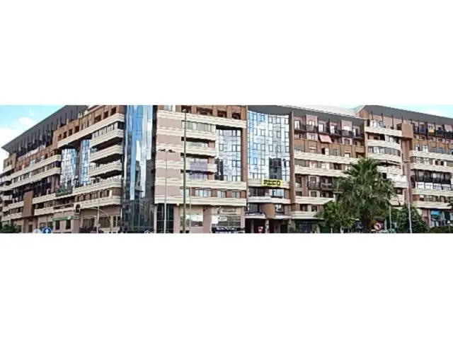 Venta de 2 Plazas de Garaje en Edificio Europa