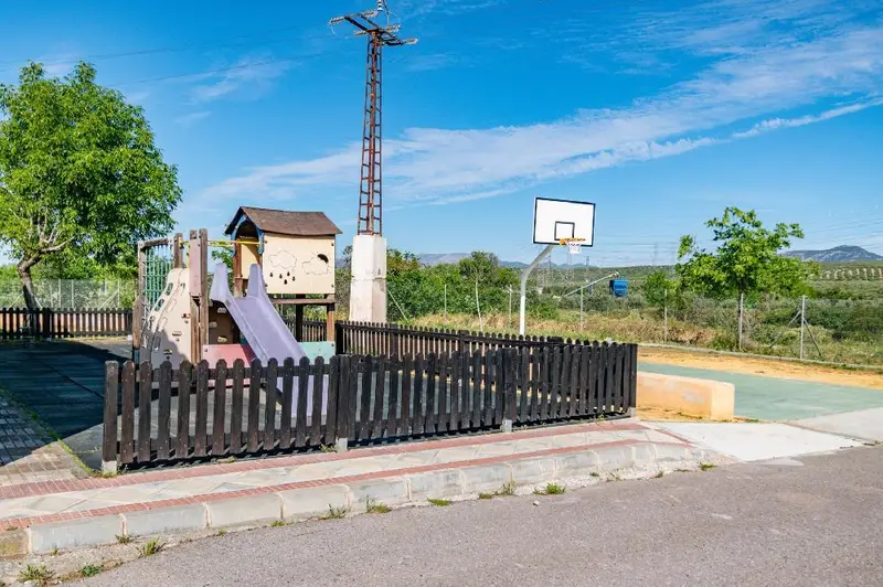 Venta Terreno Caparacena Atarfe 144m2 Edificabilidad 70