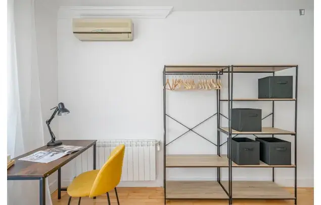 Alquiler piso 8 habitaciones Madrid
