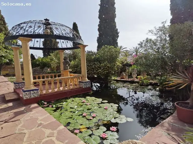 Chalet en Venta San Vicente del Raspeig Espectacular Jardin Piscina