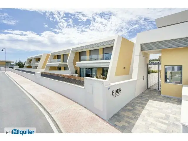 Alquiler Casa Adosada Lujo 3 Dormitorios 2 Baños Campo de Golf Mijas