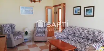 Chalet en Sancti Petri cerca del mar con piscina