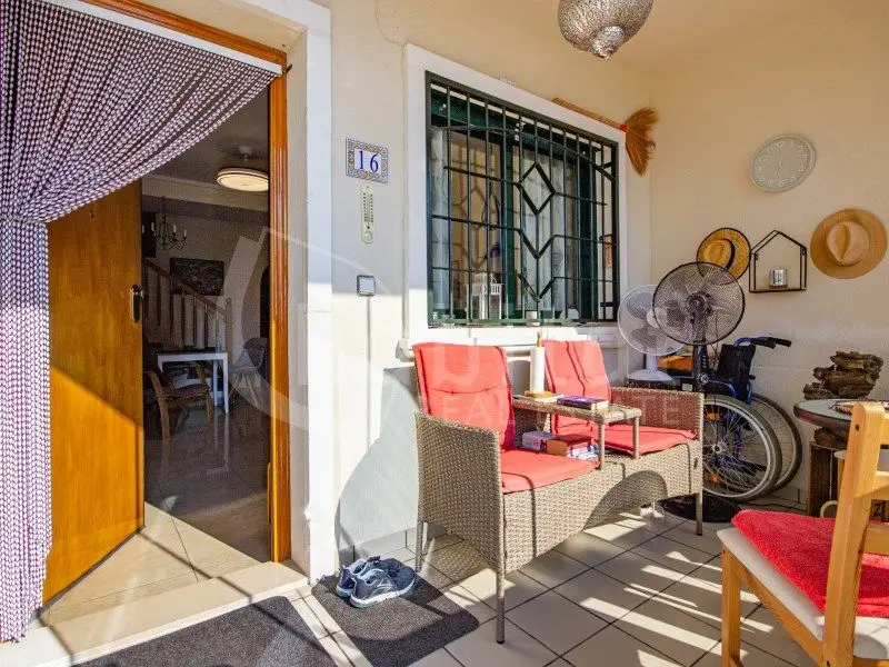 Venta Adosado Quesada 2 Dormitorios Piscina Trastero