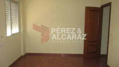 Piso en Venta Calle del Ponce Zona Centro 79m2
