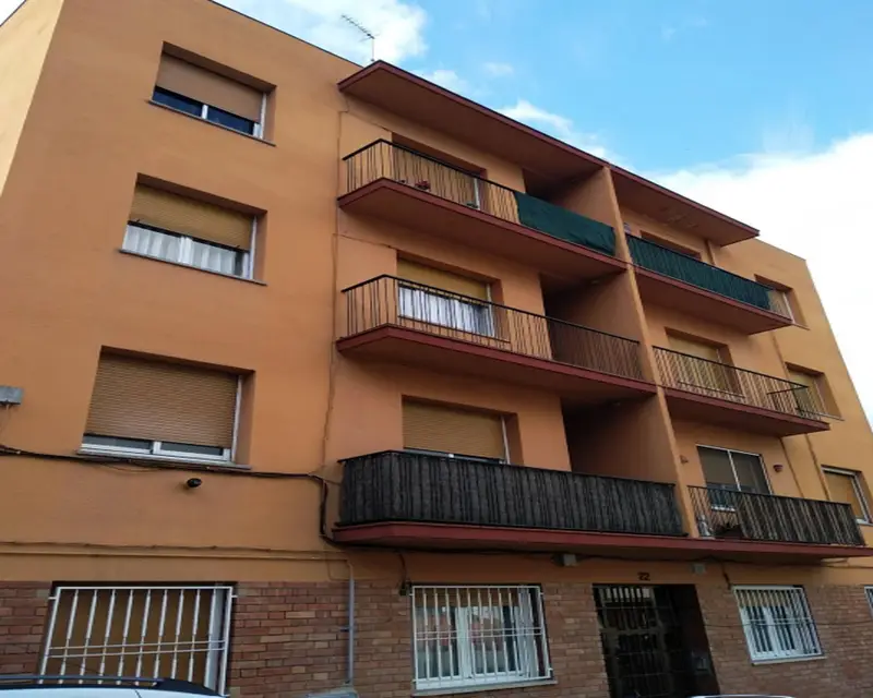 Piso 80m2 3 habitaciones Rubi