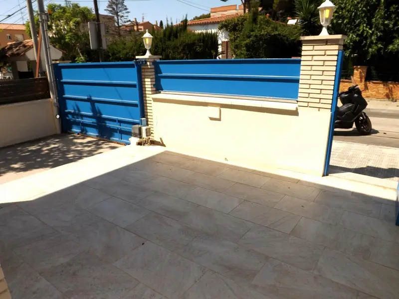 Adosado en venta en Segur de Calafell, Calafell, Tarragona
