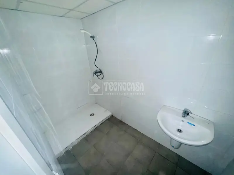 Local comercial en venta en Puente De Vallecas