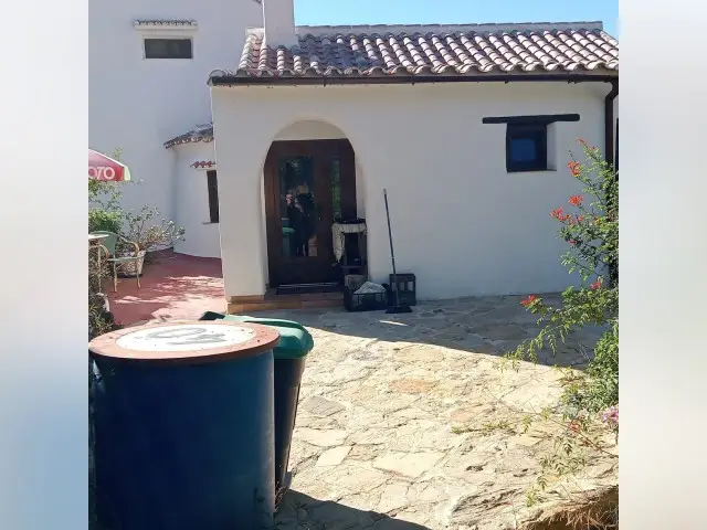 Finca Andaluza con 4 Dormitorios en Casares